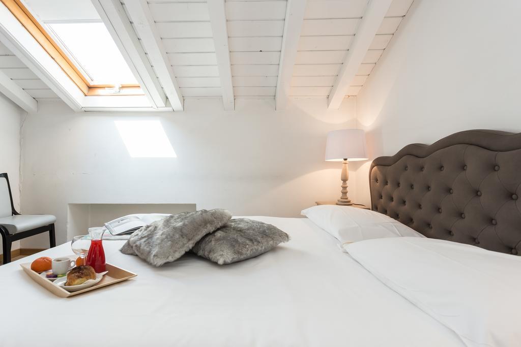 Relais Il Leoncino Hotel Бреша Екстериор снимка