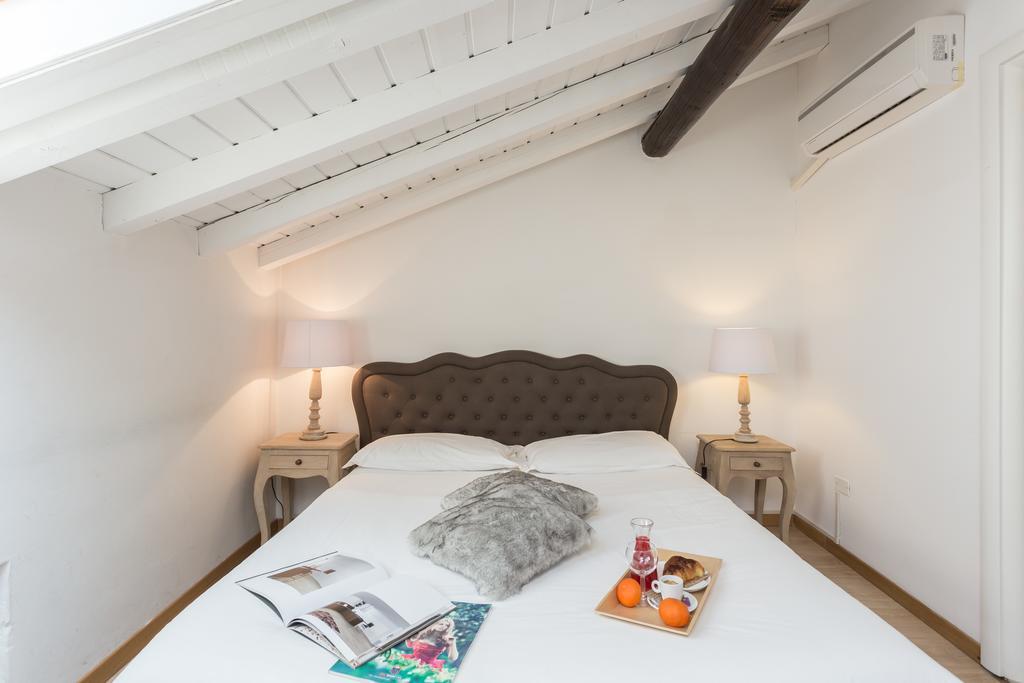 Relais Il Leoncino Hotel Бреша Стая снимка