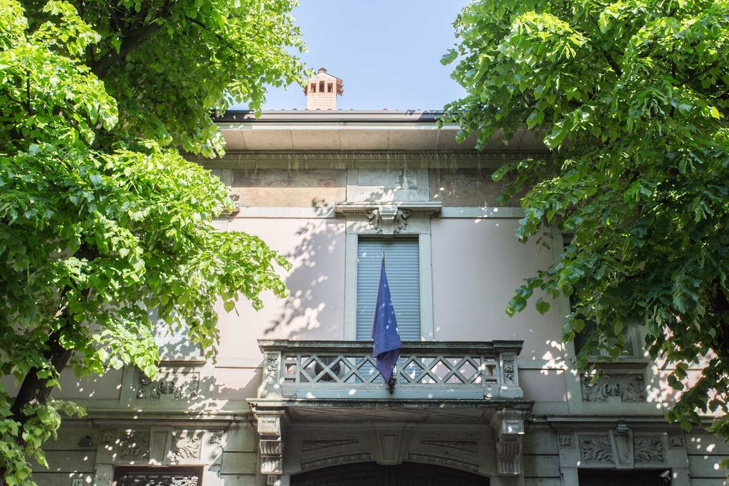 Relais Il Leoncino Hotel Бреша Екстериор снимка