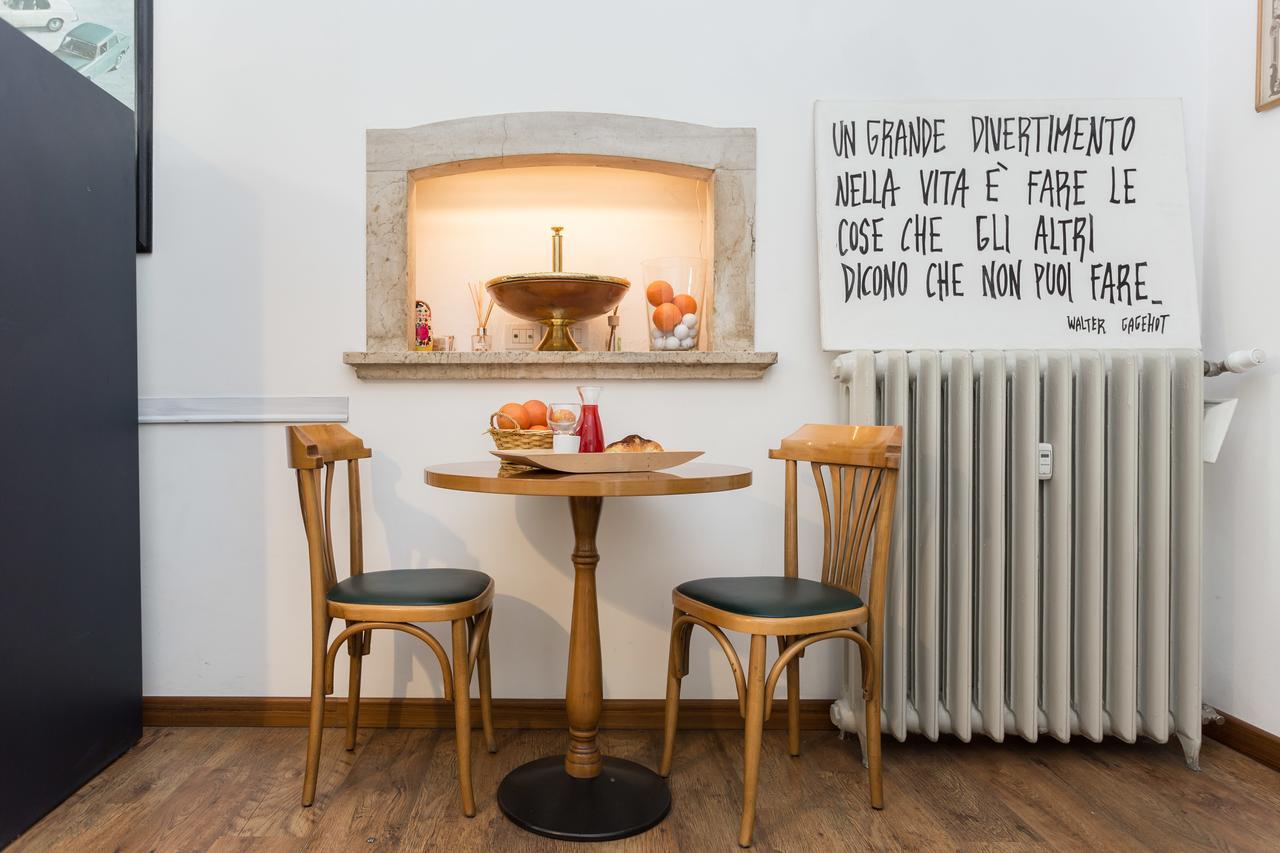 Relais Il Leoncino Hotel Бреша Екстериор снимка