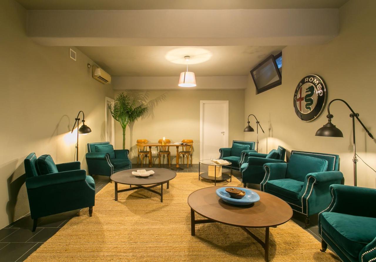 Relais Il Leoncino Hotel Бреша Екстериор снимка