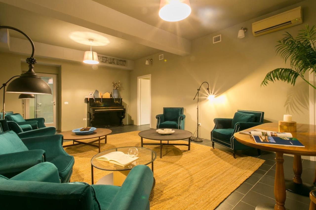 Relais Il Leoncino Hotel Бреша Екстериор снимка